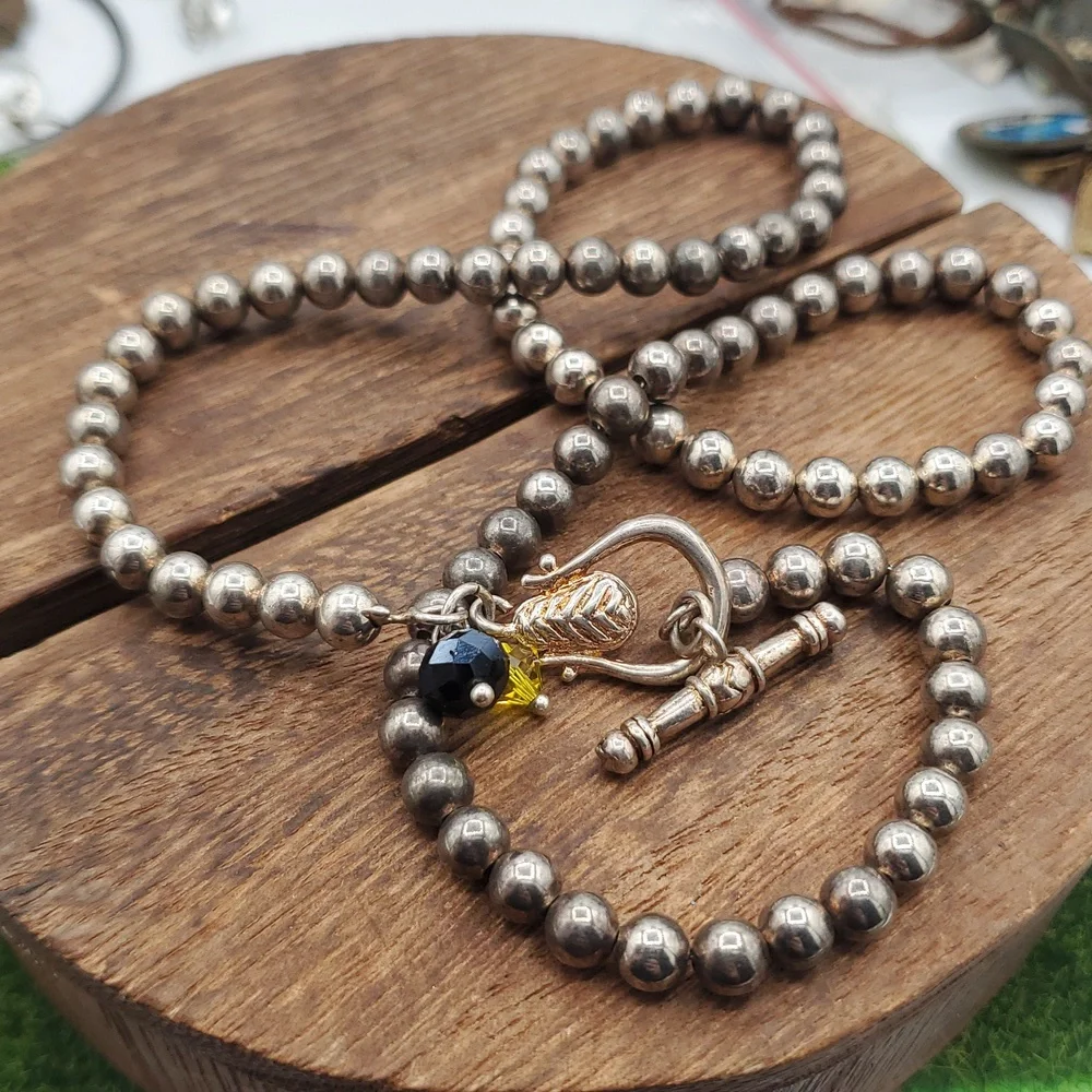 Elegant Silver Beaded Necklace 20 Inch N3926‎